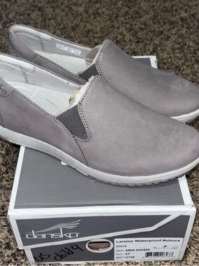 New Dansko Laraine Dove Waterproof Nubuck Casual Sneakers Shoes Women 37 6.5 7